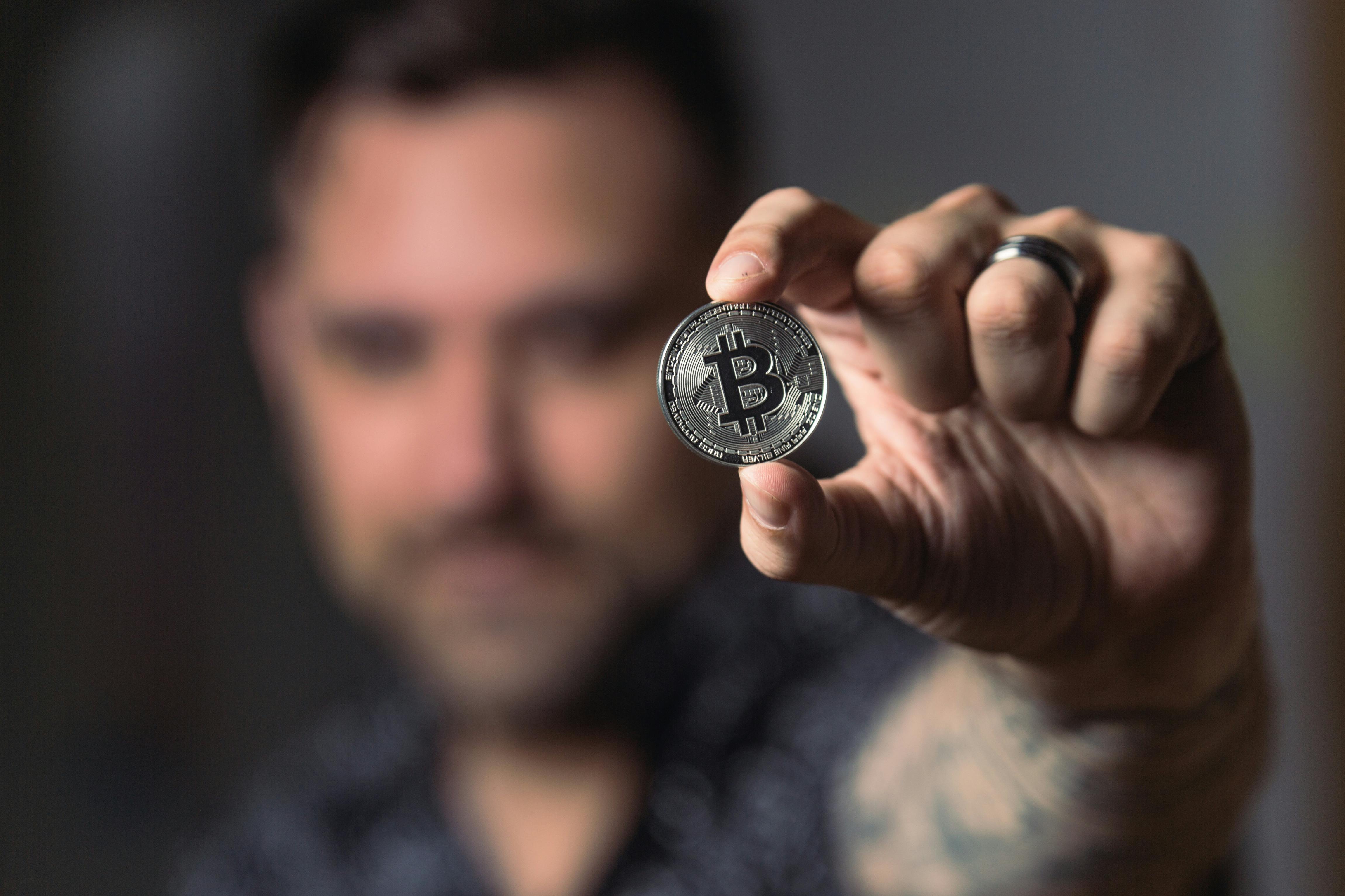Bitcoin: ryzykowne aktywo czy bezpieczna przystań? | localmarket.no