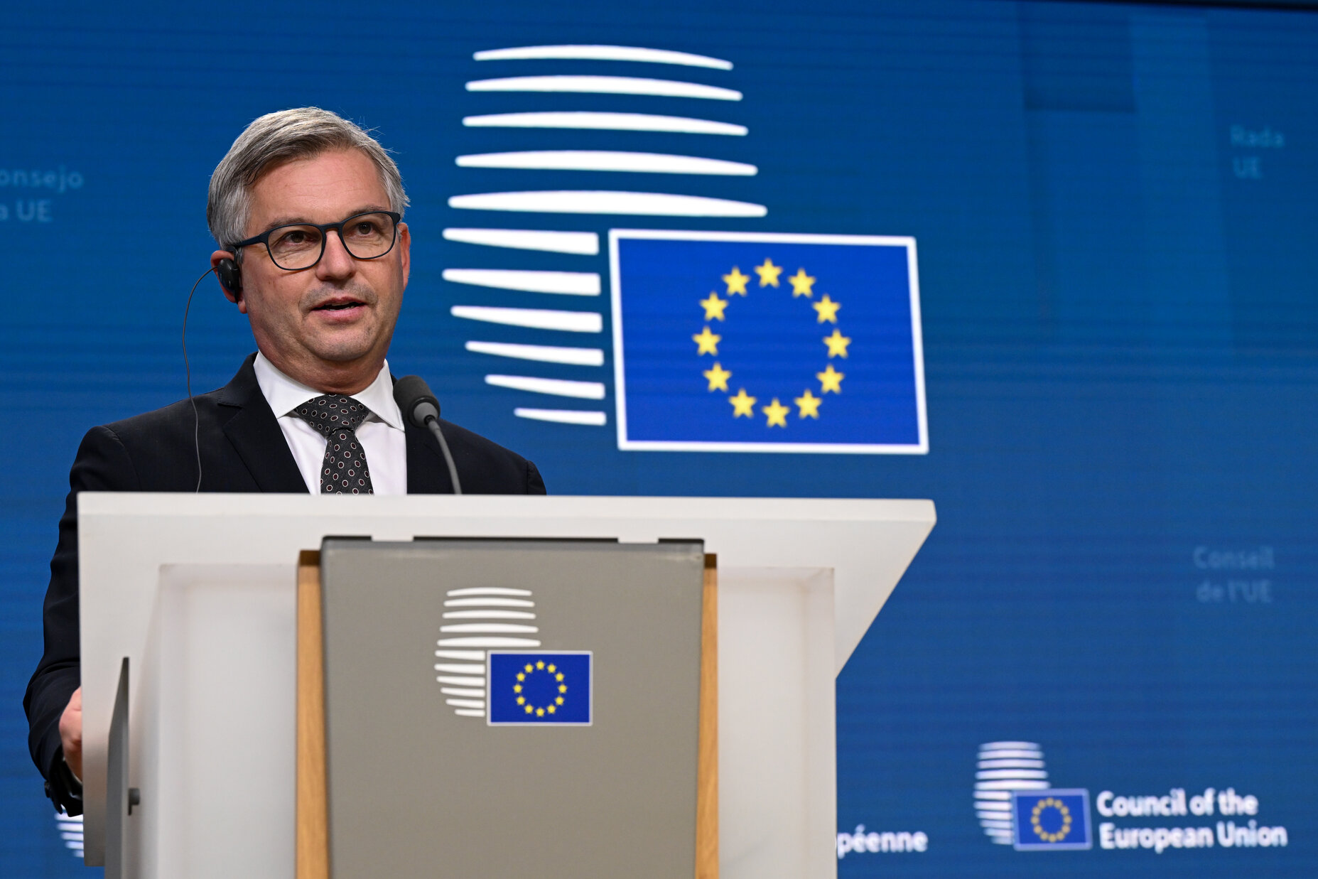 Unia Europejska chce przyspieszyć wydalanie nielegalnych imigrantów | localmarket.no