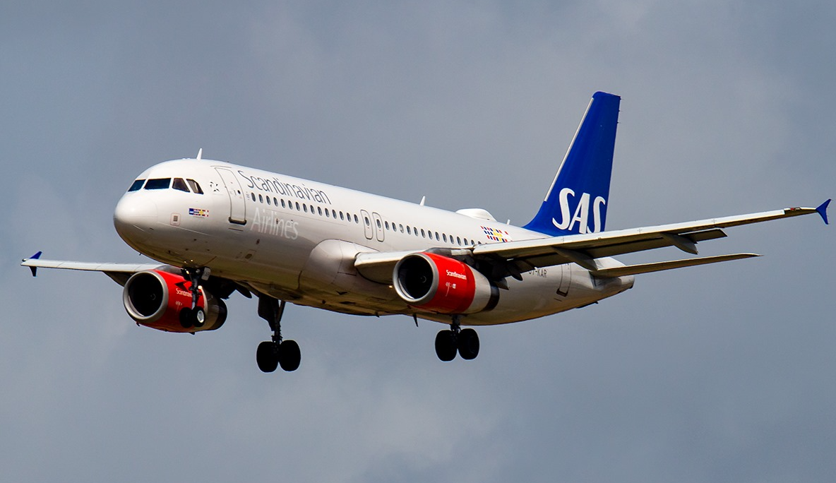 60 Cancelled Flights: Scandinavian Airlines (SAS) Faces Significant Disruptions Due to Cabin Crew Strike | localmarket.no