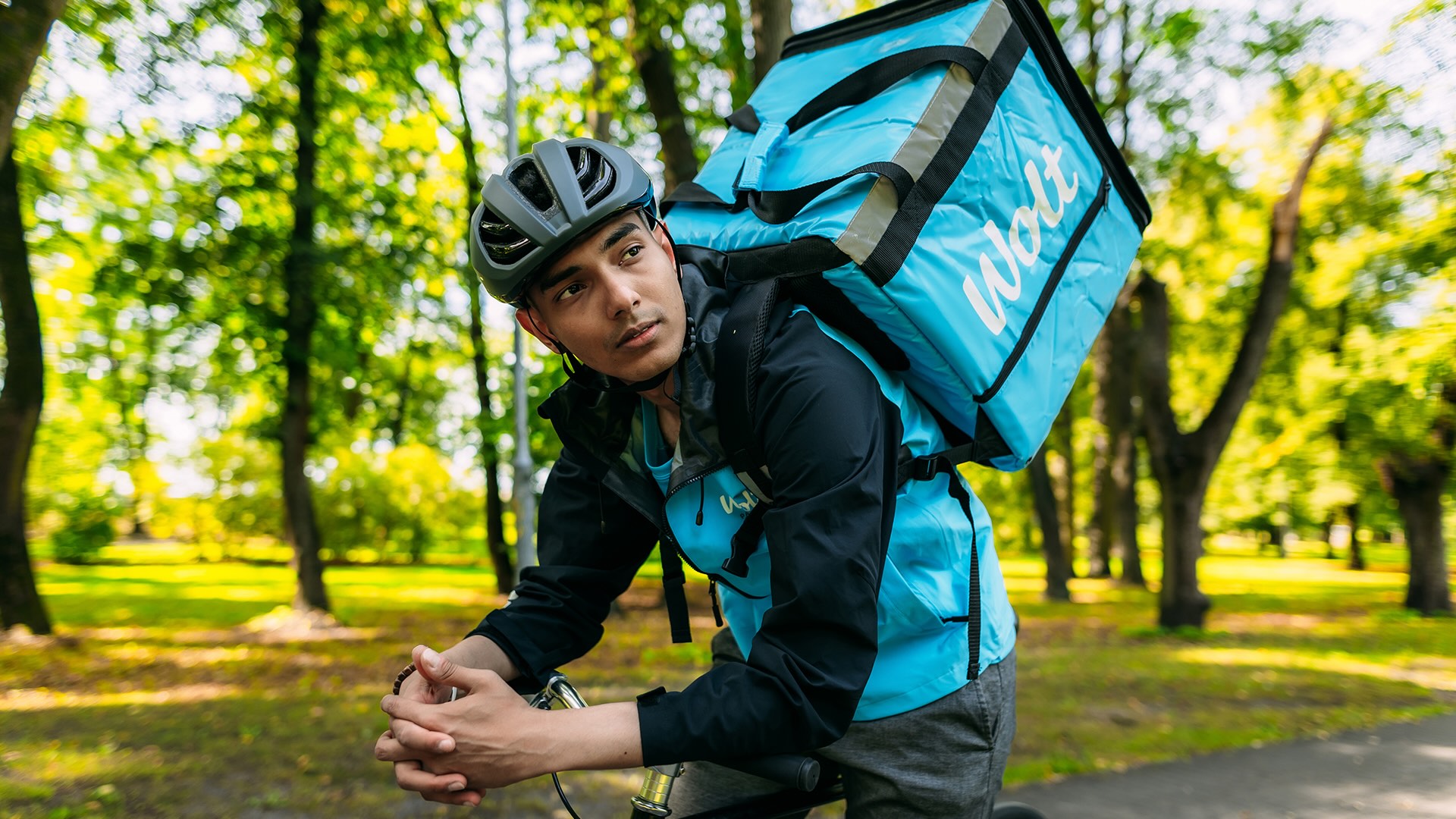 Inside Norway’s Wolt Couriers Economy | localmarket.no